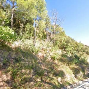 PLOMIN - poljoprivredno zemljište 28000m2 s ucrtanim objektom 55m2, udaljeno 300m od mora