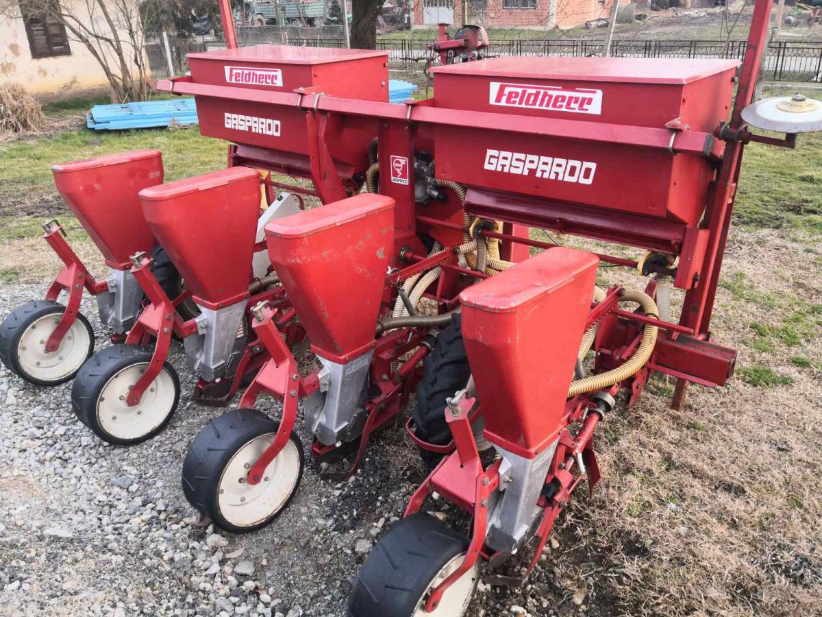 pneumatska sadilica GASPARDO 4 reda