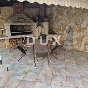 POBRI, OPATIJA - Villa s predivnim pogledom na izuzetnoj lokaciji 430 m2