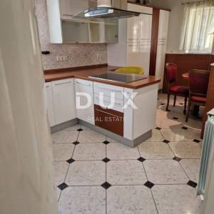 POBRI, OPATIJA - Villa s predivnim pogledom na izuzetnoj lokaciji 430 m2
