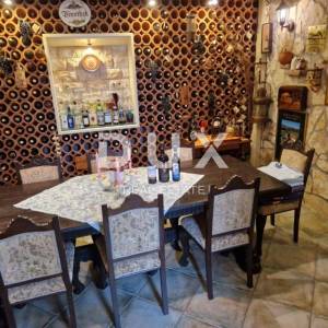 POBRI, OPATIJA - Villa s predivnim pogledom na izuzetnoj lokaciji 430 m2