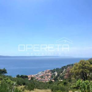 Podgora - poljoprivredno zemljište s panoramskim pogledom