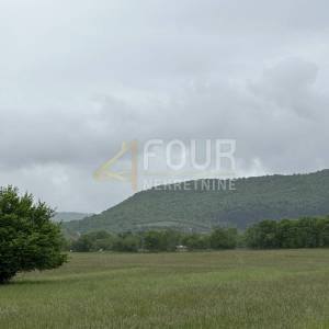 Podhum, zemljište od 1.341m2