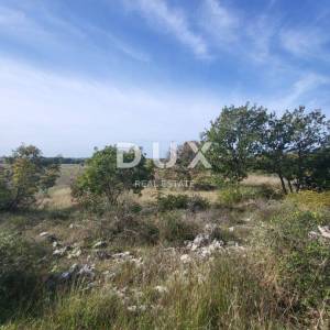 POLIČNIK, ZADAR - Poljoprivredno zemljište od 862 m2