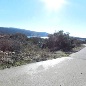 Poljoprivredno zemljište sa prekrasnim pogledom na more!