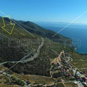 Poljoprivredno zemljište sa pogledom na more, 15 ha, Orebić, Pelješac
