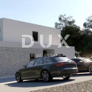 POREČ, KAŠTELIR - građevinsko zemljište 700m2 S GRAĐEVINSKOM DOZVOLOM!! za villu s bazenom
