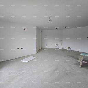 Poreč, stambeno poslovni objekt  sa apartmanima i podzemnim garažama.48