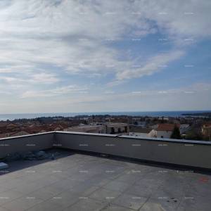 Poreč, Veli Maj, PENTHOUSE S PANORAMNIM POGLEDOM NA MORE