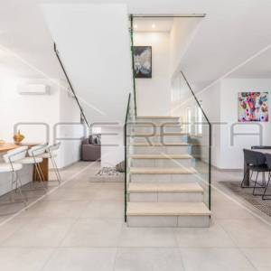 Poreč, Zgrada, 1,00 EUR