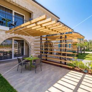 Poreč, Zgrada, 1,00 EUR