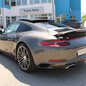Porsche 911 Carrera 4 - reg 3/2026
