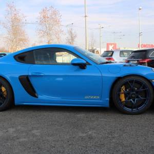 Porsche Cayman 718 GT4 RS