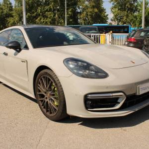 Porsche Panamera 4 E-Hybrid Sport Tourismo 462KS