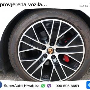 Porsche Taycan 4S Performance Plus 93.4 kWh 4x4 571 KS, MATRIX+GR SJED+KAM+PANO