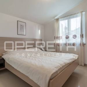 Predivan Penthouse 200m od plaže - Pješćana Uvala