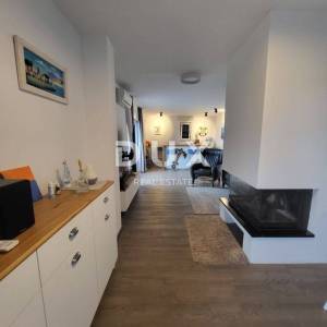 PREKO, ZADAR - Penthouse novogradnja, 2 minute od plaže!