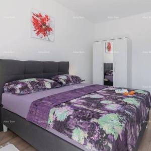 Prekrasna kuća na Velom Vrhu! 208 m2! PULA