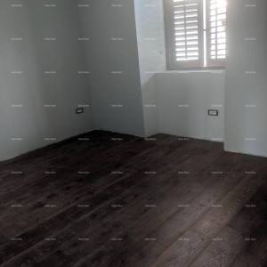 Prekrasna renovirana kuća s  pogledom i poslovnim prostorom