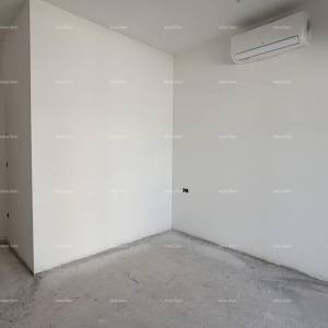 PREMANTURA - stan s vrtom i bazenom, 500 m do mora (101)