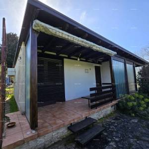 Prilika!!! Prodaja građevinskog zemljišta s objektom, Premantura!
