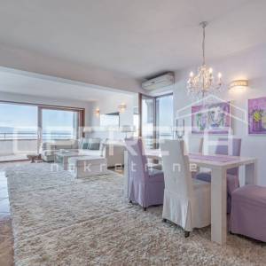 Prilika - prostrani dvoetažni penthouse s panoramskim pogledom – Opatija, 300 m 