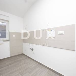 PRIMOŠTEN, DOLAC - SNIŽENO! Atraktivan apartman blizu mora