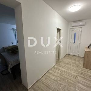 PRIVLAKA, ZADAR - Ekskluzivno - Kuća 20 metara od mora