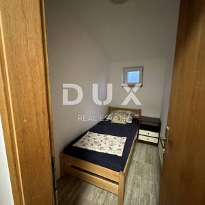 PRIVLAKA, ZADAR - Ekskluzivno - Kuća 20 metara od mora