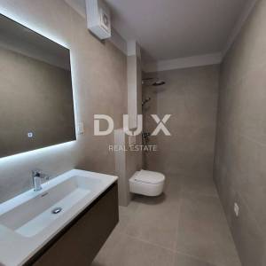 PRIVLAKA, ZADAR - S1 Luksuzna novogradnja u 1. redu do mora