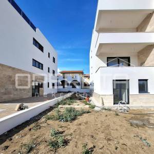 Privlaka/Zadar - luksuzni projekt 70m od mora, stan E001