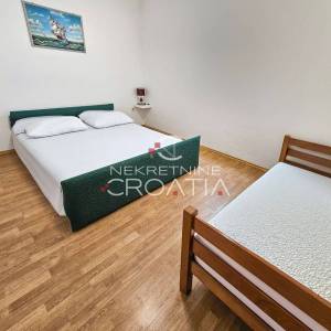 PRIZNA: 1. RED DO MORA, 2 APARTMANA!