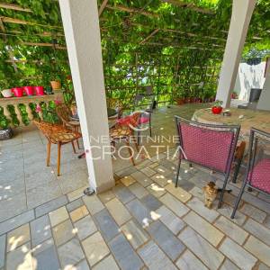 PRIZNA: 1. RED DO MORA, 2 APARTMANA!