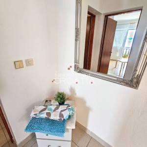 PRIZNA: 1. RED DO MORA, 3 APARTMANA!