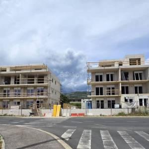 Prodaja, 1soban stan, novogradnja, Kaštel Novi garaža, lift