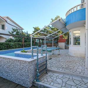 Prodaja, Čiovo, Slatine, vila sa apartmanima
