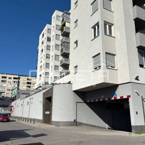 Prodaja, Garaža, Vrapče, Ilica, 37m2