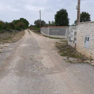 Prodaja građevinskog zemljišta u Kavranu, Marčana