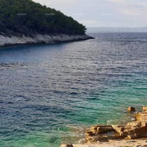 Prodaja građevinskog zemljišta, Korčula