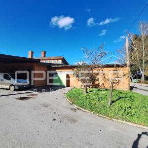 Prodaja, Hala-Skladište, Duga Resa, Trg kralja Tomislava, 1652m2