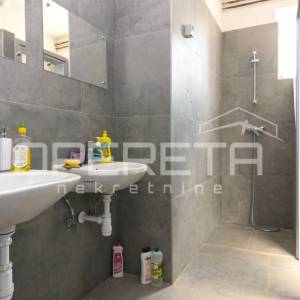 Prodaja, Hala-Skladište, Hrnetić, Kaštel, 6600m2