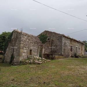 Prodaja istarske kamene kuće za renovaciju, uporabna dozvola, Kršan!