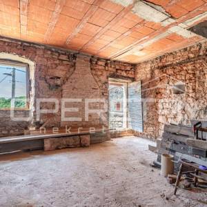 Prodaja, Kuća, Baderna, Baderna, Kuća u nizu, 210m2