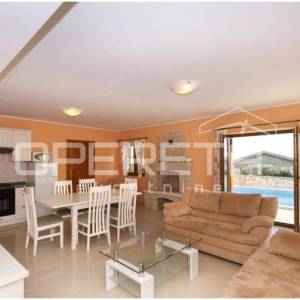 Prodaja, Kuća, Barban, Orihi, Samostojeća, 230m2