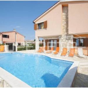 Prodaja, Kuća, Barban, Orihi, Samostojeća, 230m2