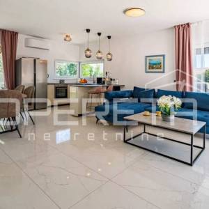 Prodaja, Kuća, Barbat na Rabu, Barbat, Dvojni objekt, 300m2