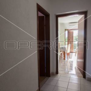 Prodaja, Kuća, Bol, Ivana Gundulića , Poluugrađena, 330m2