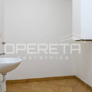 Prodaja, Kuća, Bukovac, Gornji Bukovac, Samostojeća, 300m2