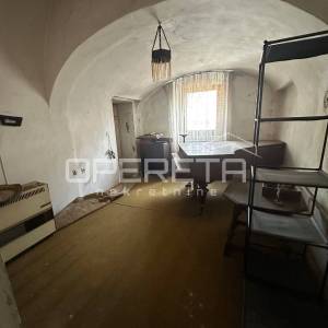 Prodaja, Kuća, Centar, Centar, Dvojni objekt, 195m2