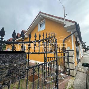 Prodaja, Kuća, Centar, Centar, Dvojni objekt, 155m2